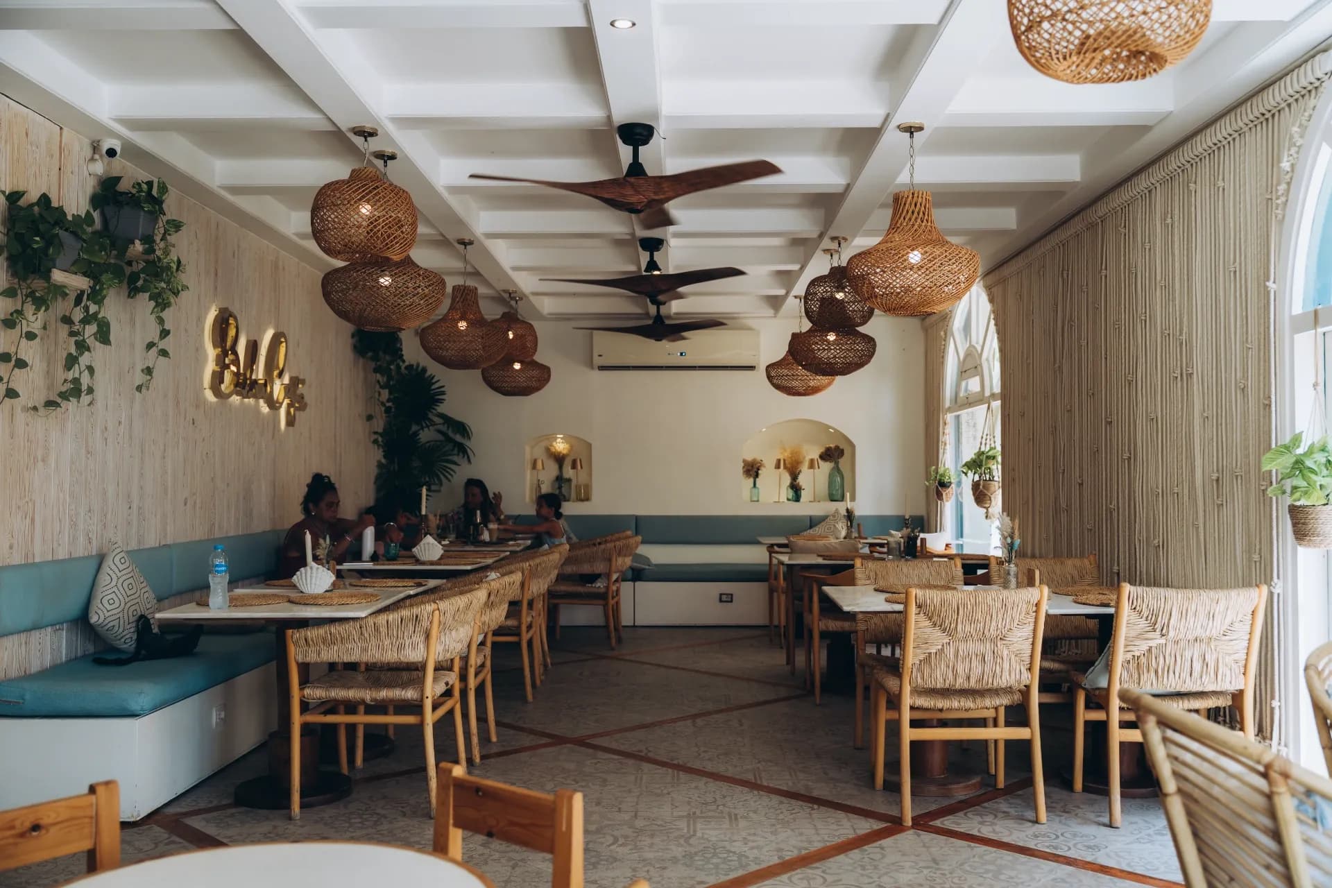 Boho Cafe — photo 4 of 8